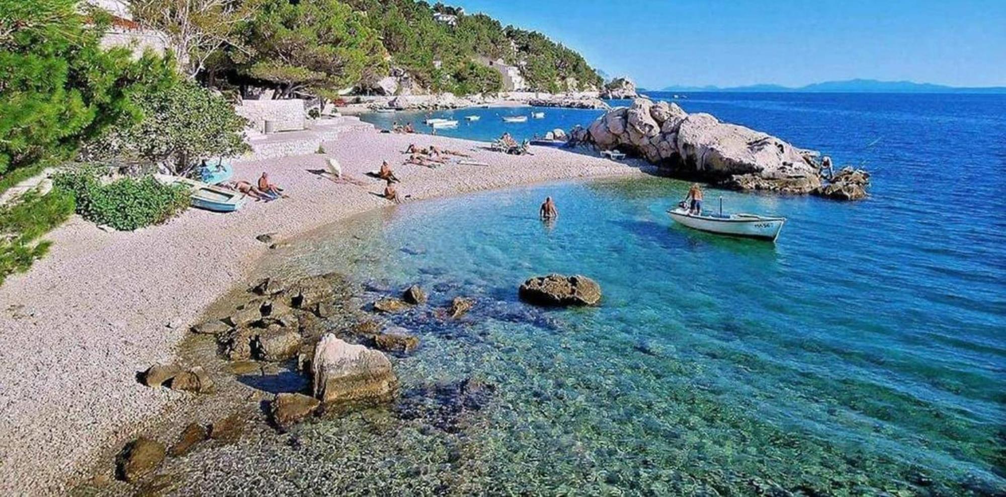 Apartments Mare - 150 M From Beach Brela Exterior photo
